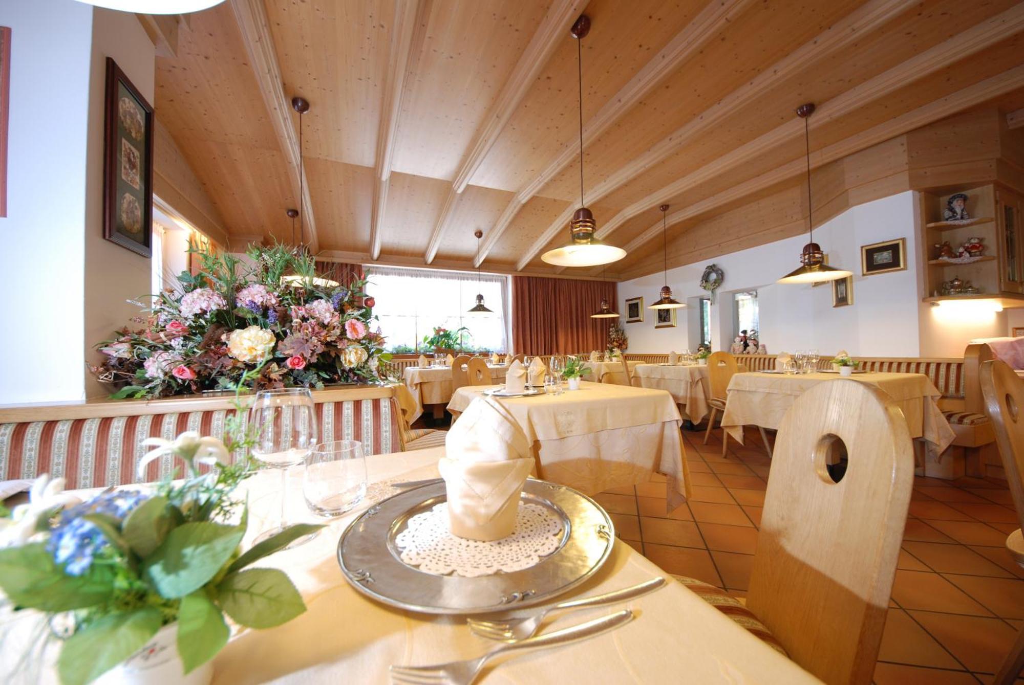Hotel Ciampian Moena Kültér fotó