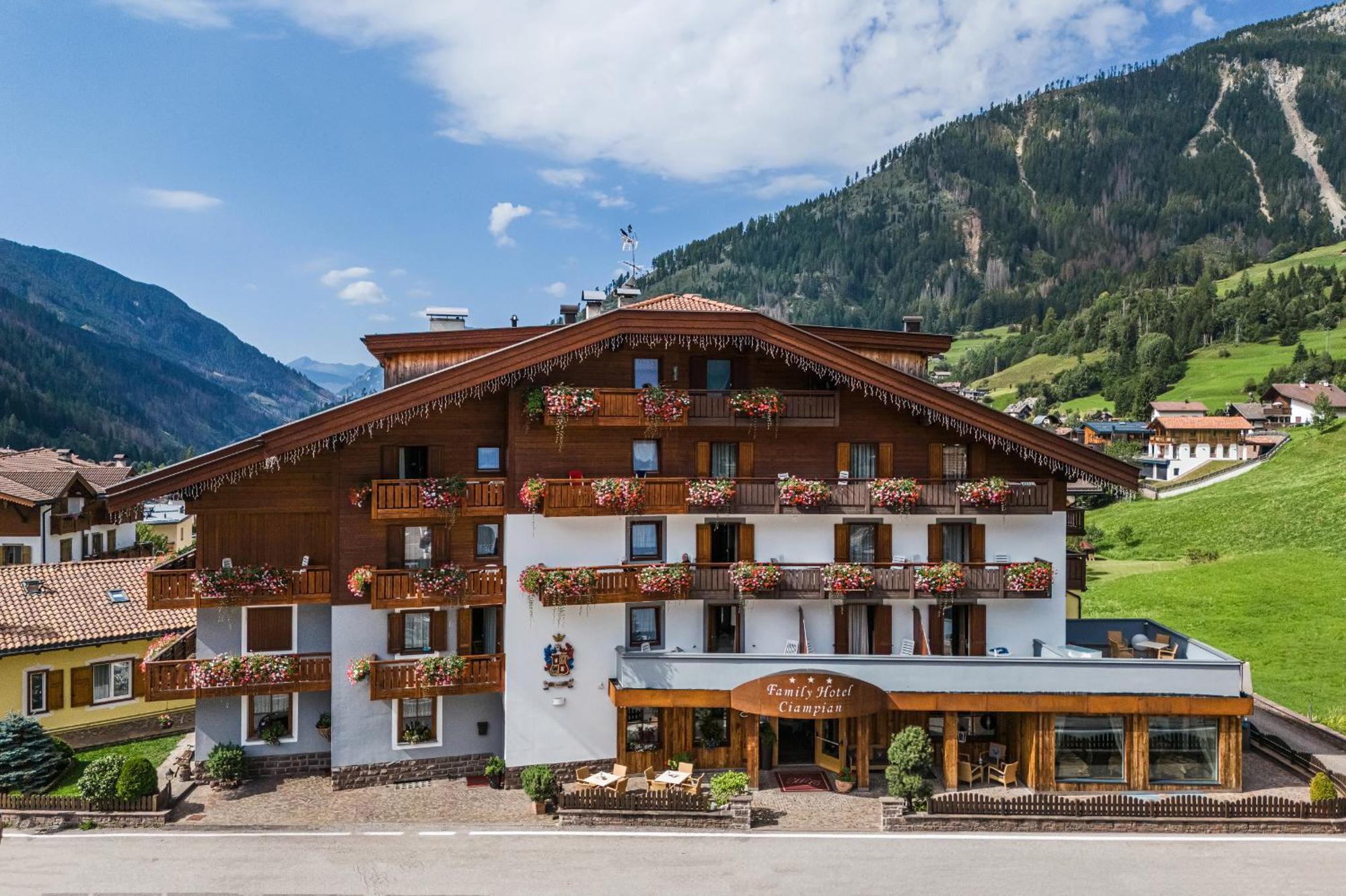 Hotel Ciampian Moena Kültér fotó